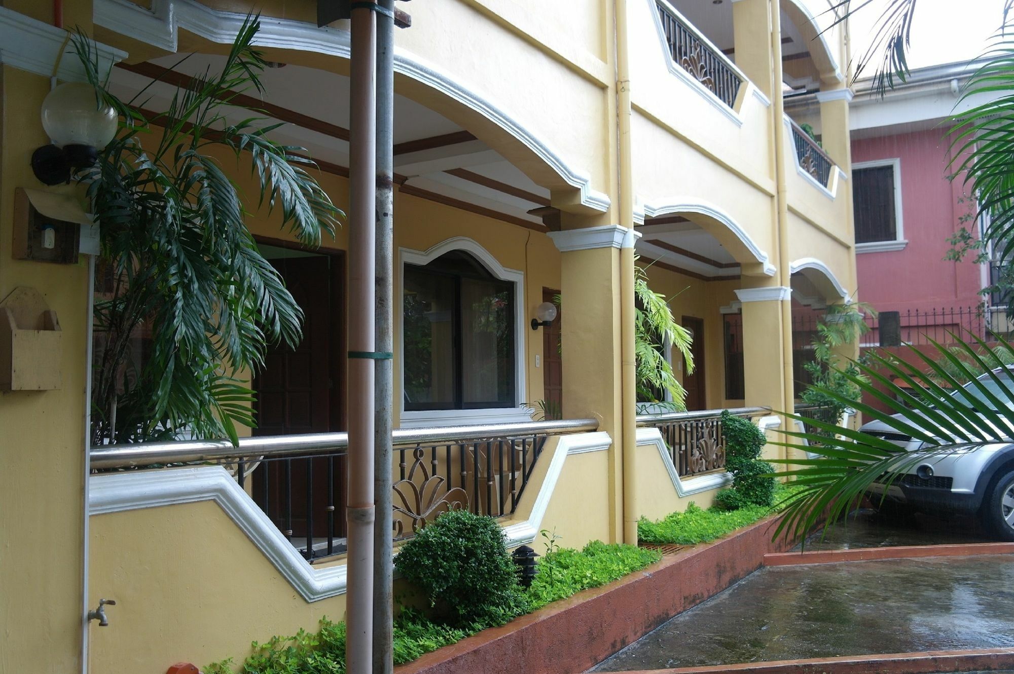 Sunrise Apartelle Olongapo Zewnętrze zdjęcie